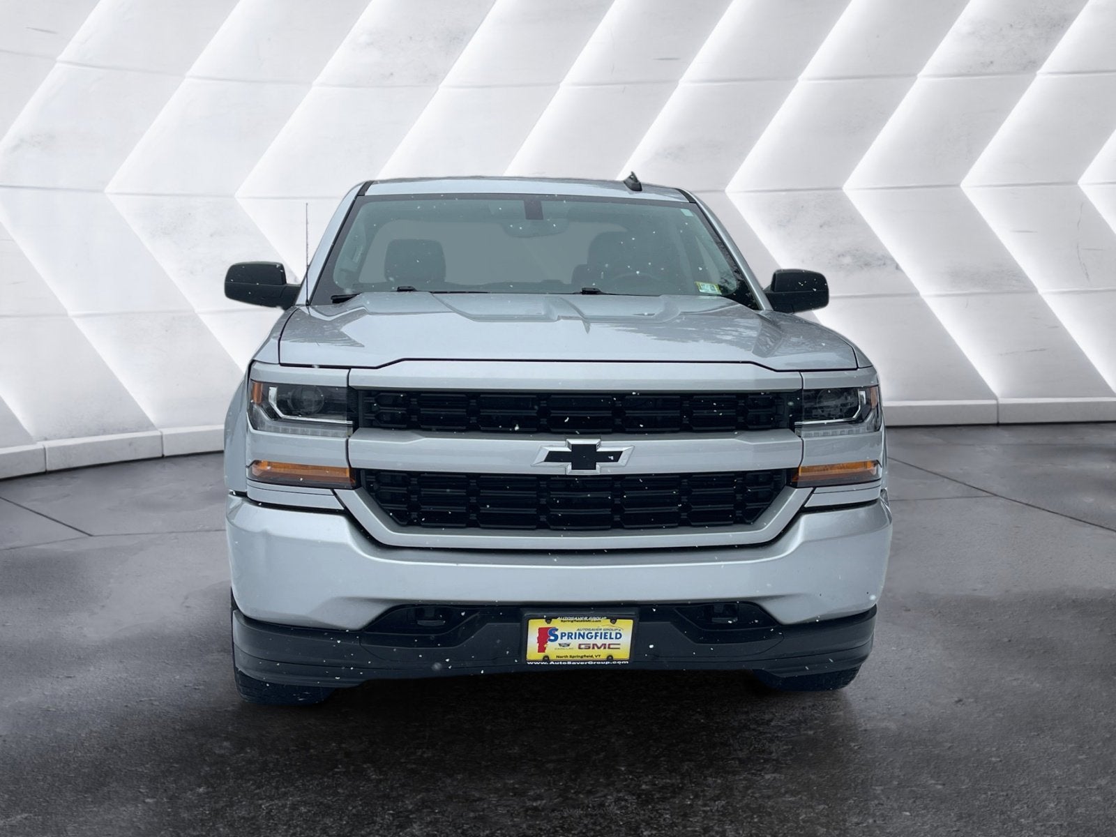 2018 Chevrolet Silverado 1500 Custom