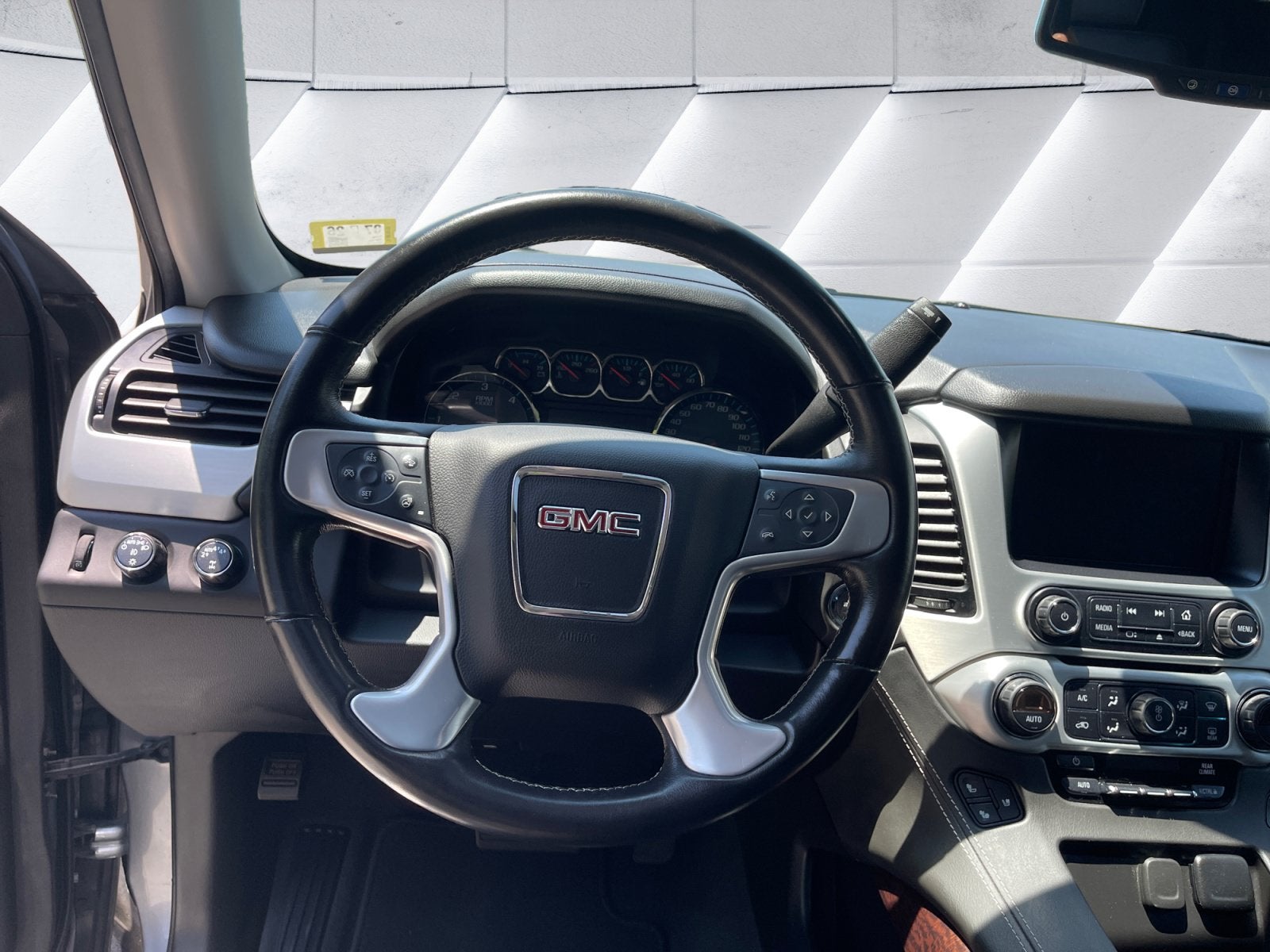 2020 GMC Yukon XL SLT