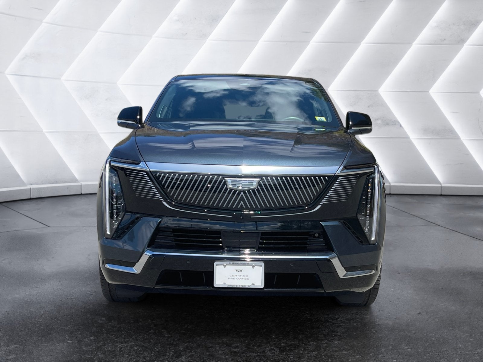 2025 Cadillac ESCALADE IQ Luxury 2