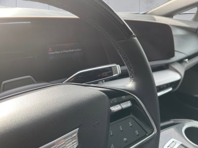 2025 Cadillac OPTIQ Luxury 2