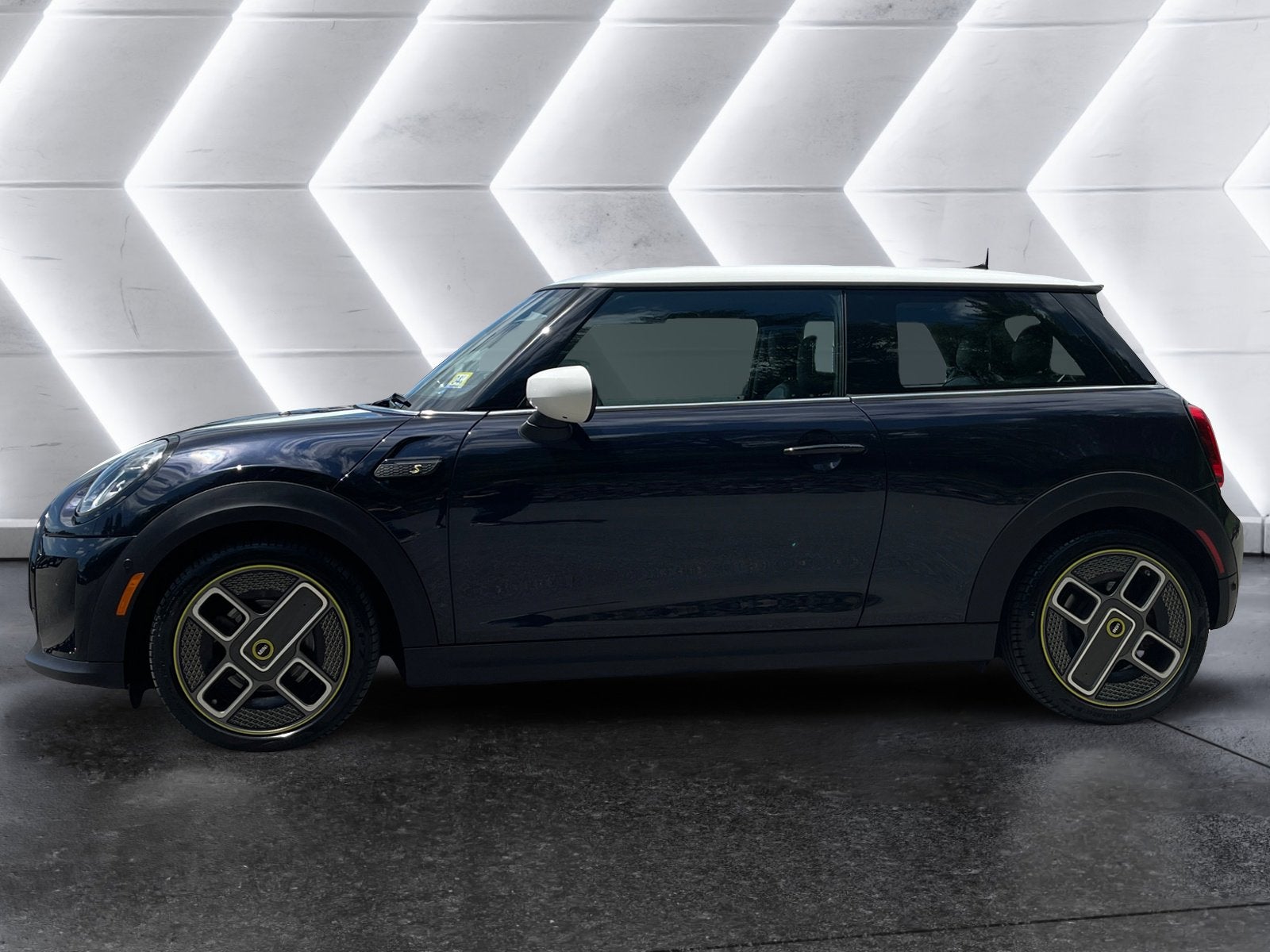 2024 MINI Hardtop 2 Door Cooper SE