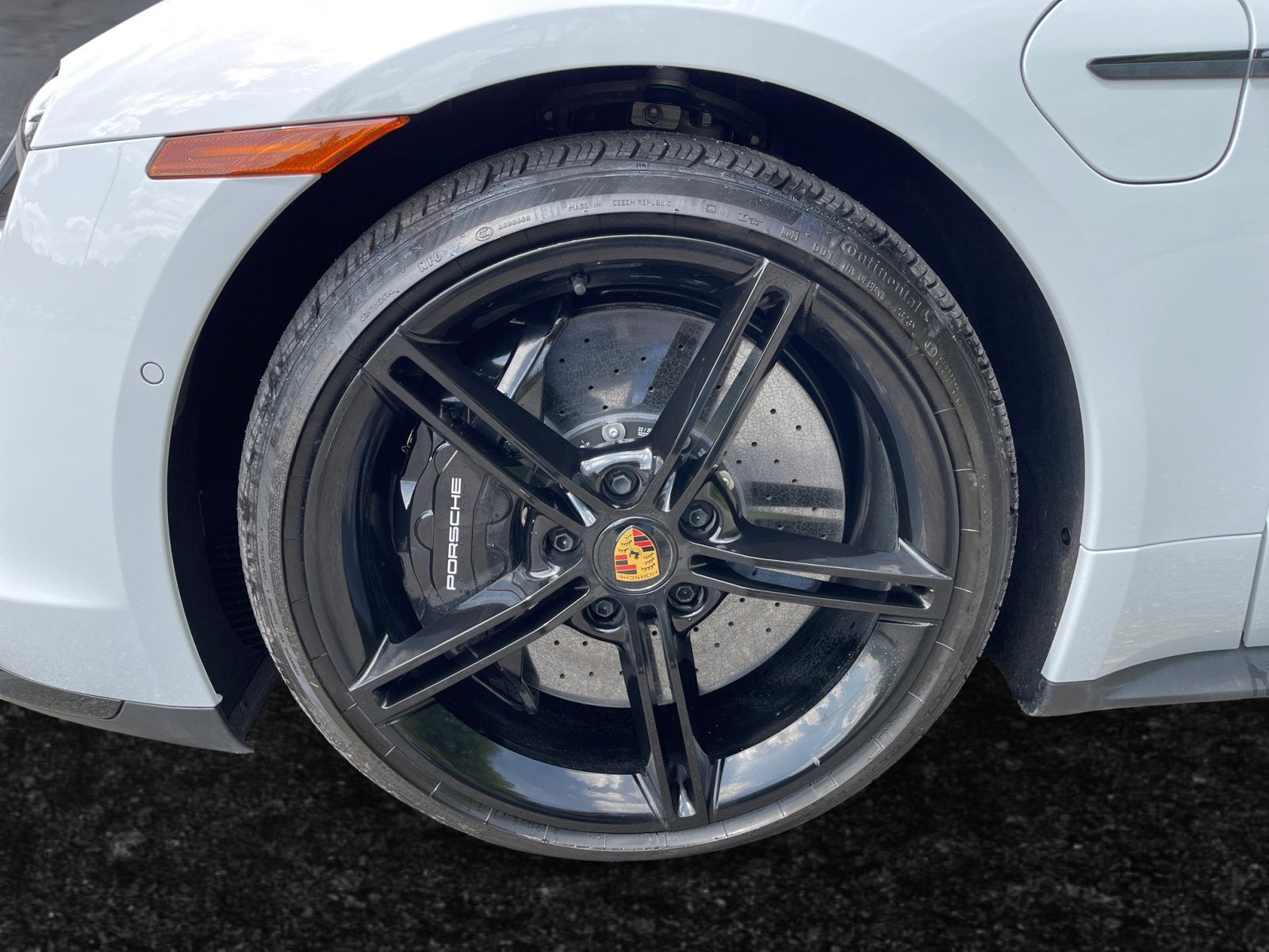 2024 Porsche Taycan Turbo S