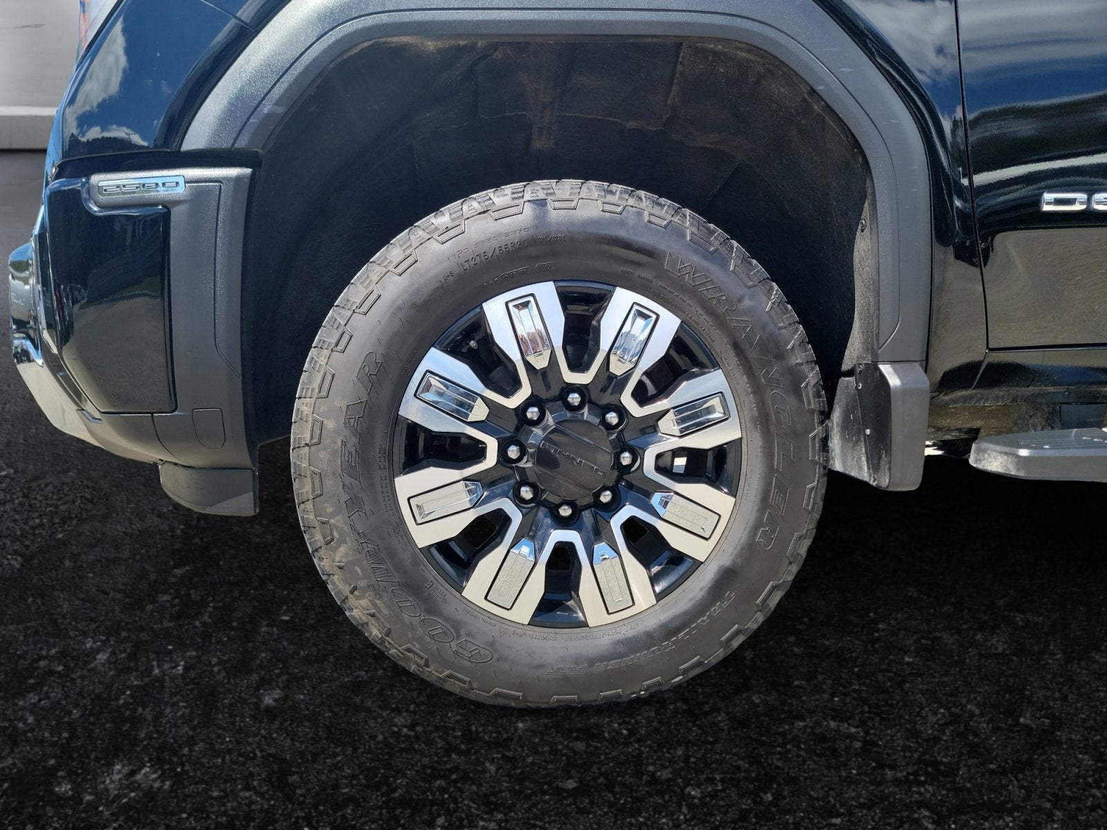 2024 GMC Sierra 2500 HD Denali