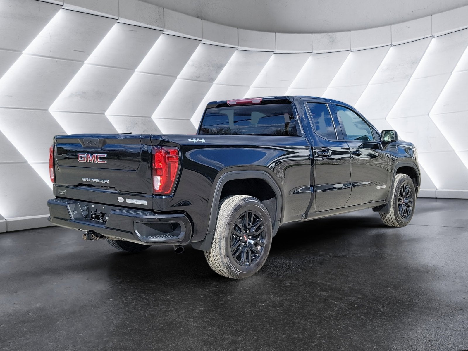2022 GMC Sierra 1500 Limited Elevation