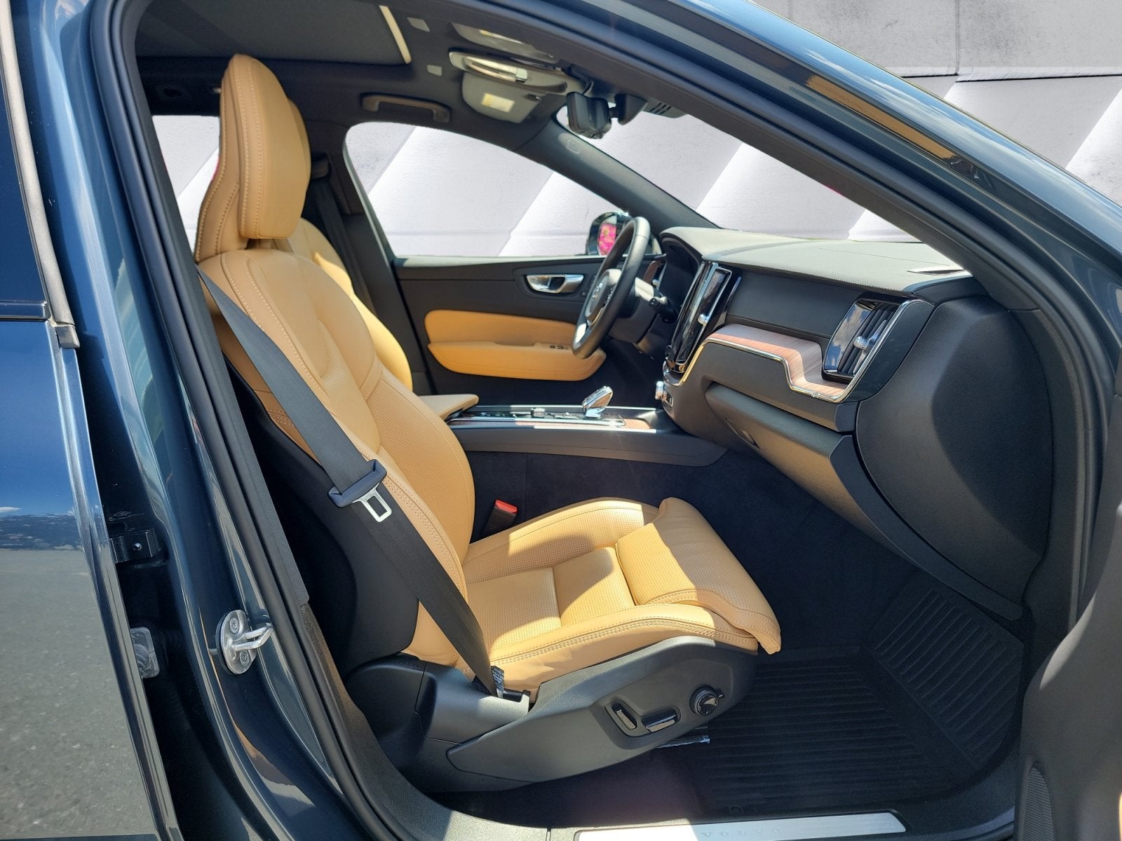 2025 Volvo XC60 Ultra