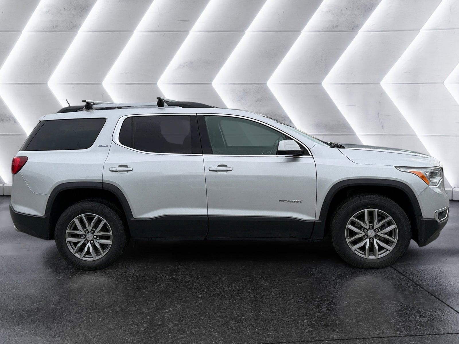 2017 GMC Acadia SLE