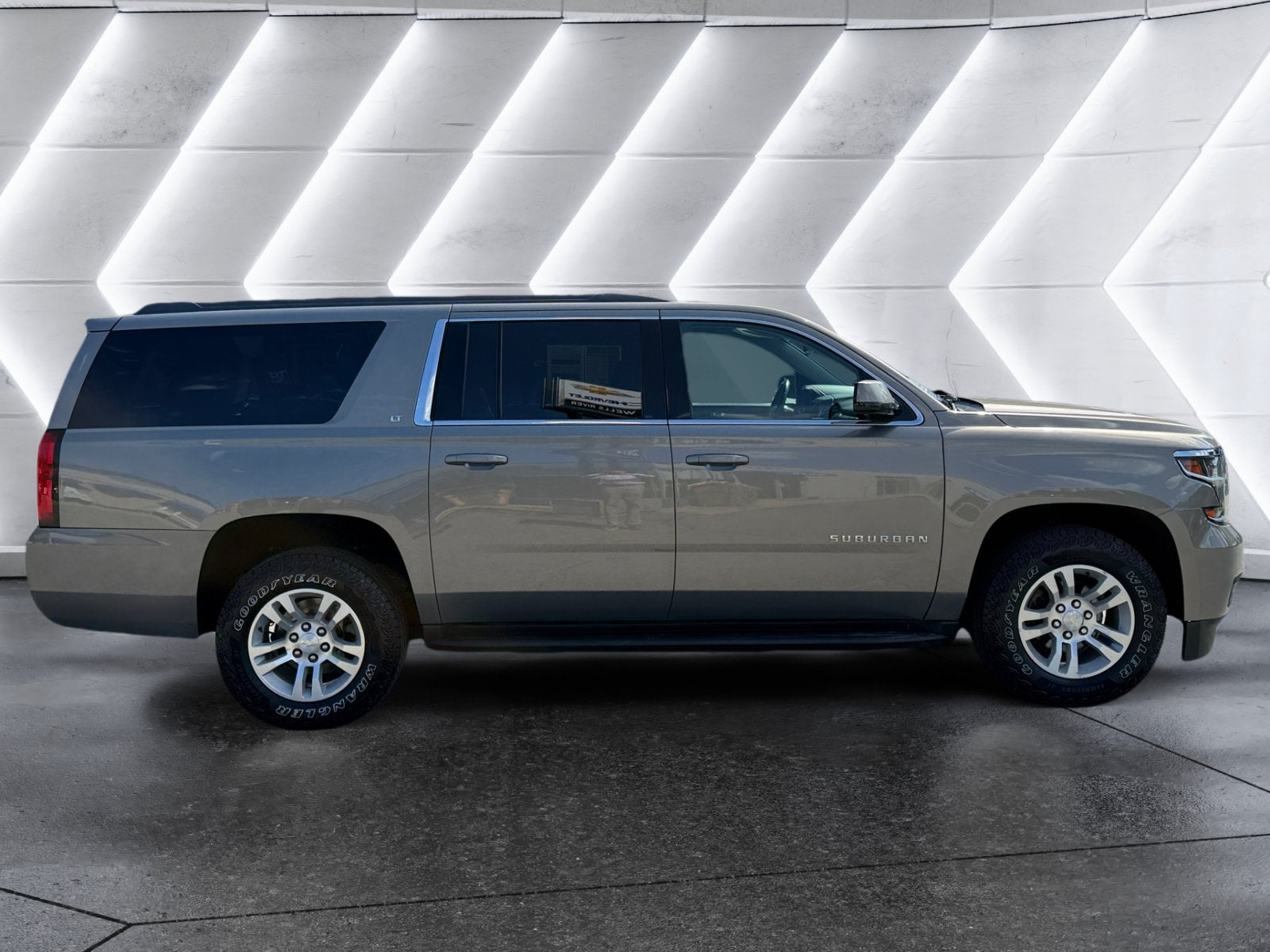 2019 Chevrolet Suburban LT