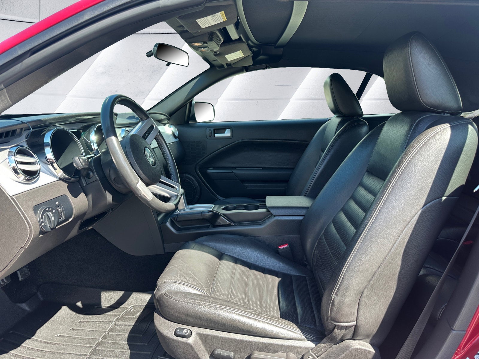 2006 Ford Mustang GT Deluxe