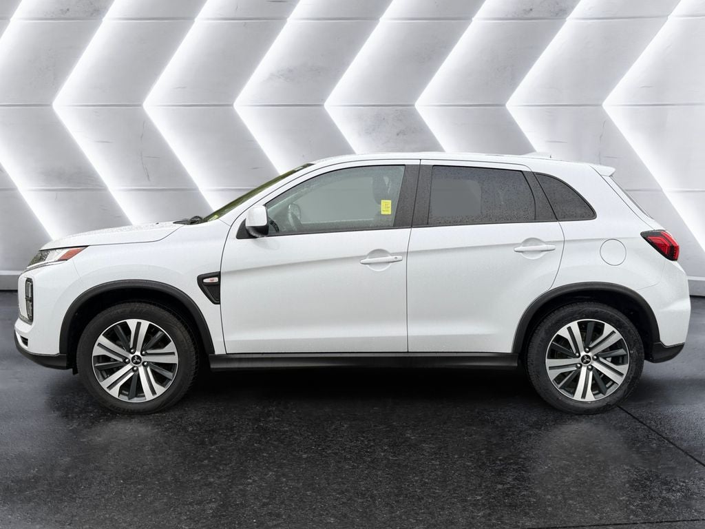 2025 Mitsubishi Outlander Sport Base