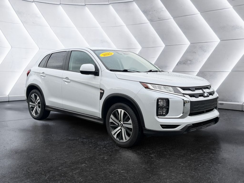 2025 Mitsubishi Outlander Sport Base