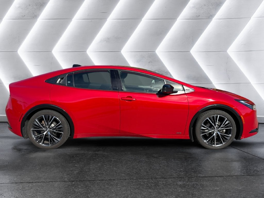 2024 Toyota Prius XLE