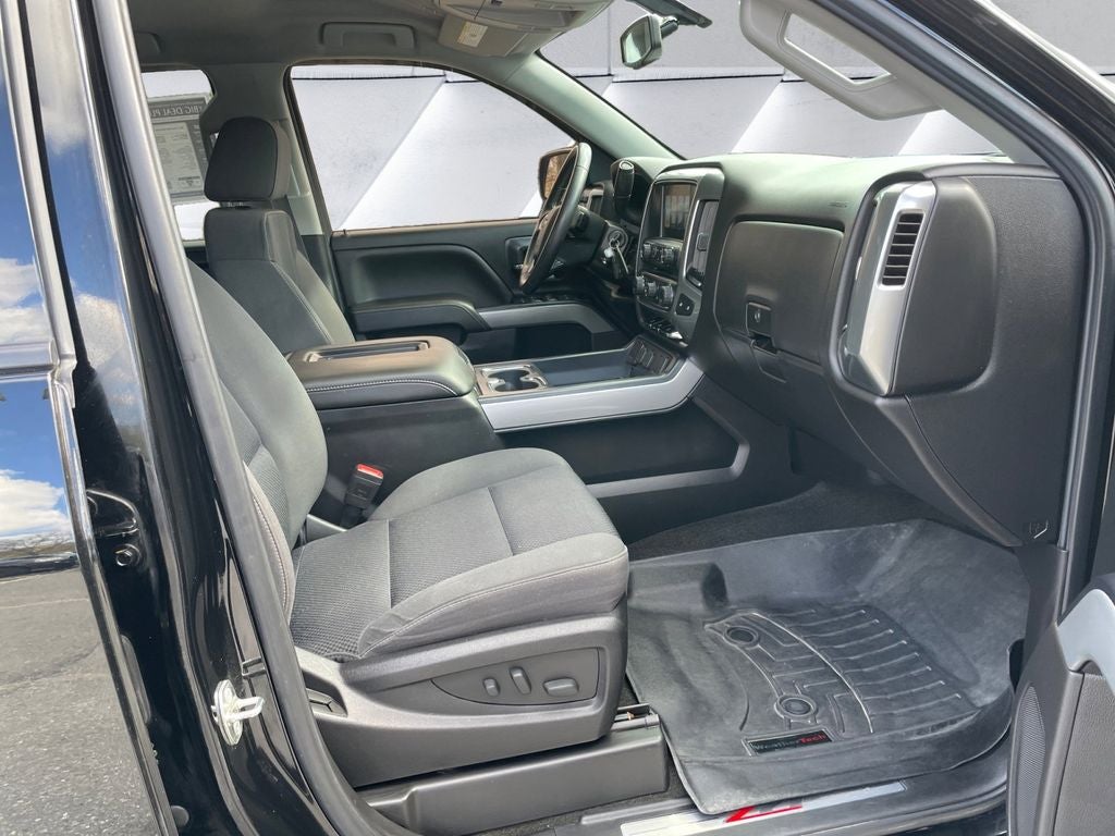 2017 Chevrolet Silverado 1500 LT LT2