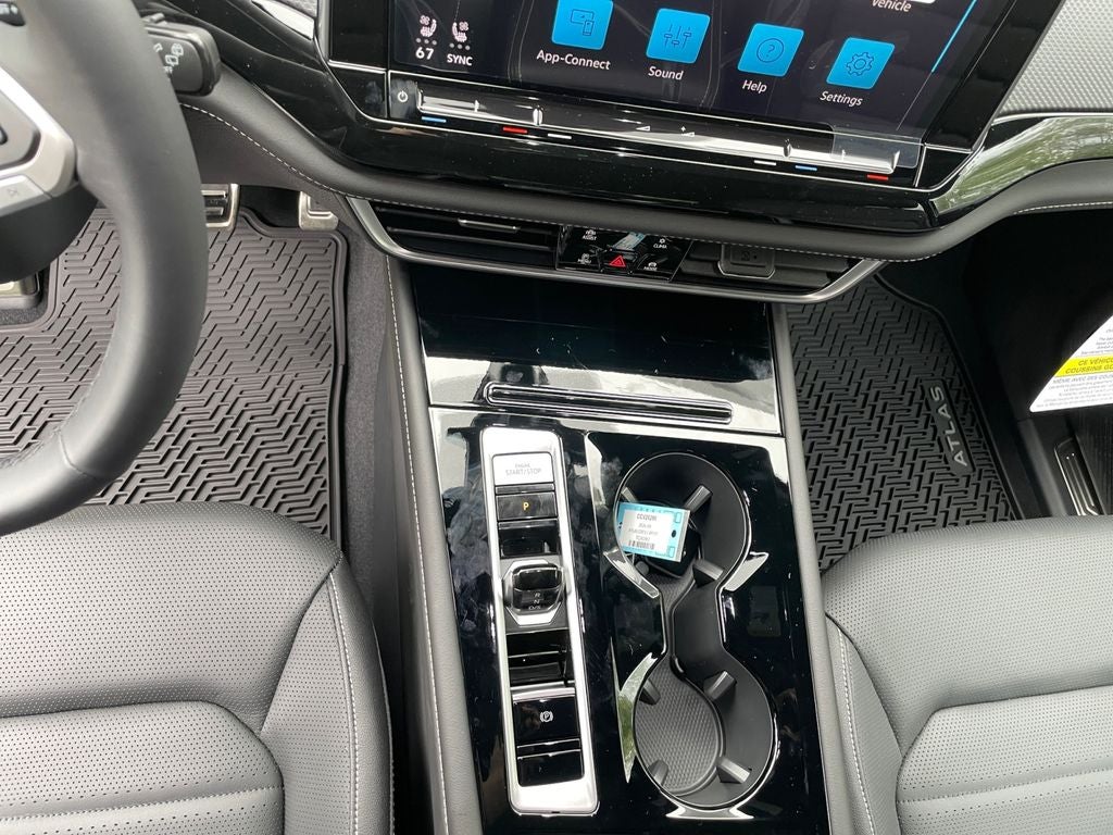 2026 Volkswagen Atlas Cross Sport SEL R-Line Black