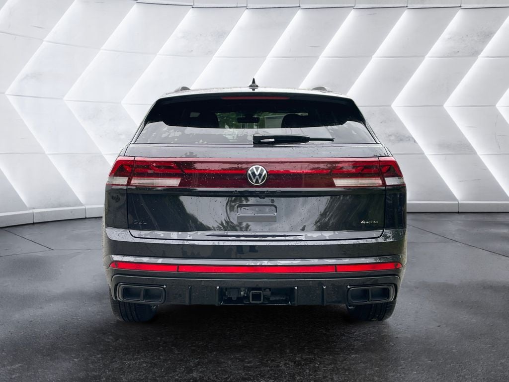 2026 Volkswagen Atlas Cross Sport SEL R-Line Black