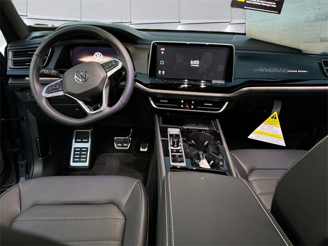 2024 Volkswagen Atlas Cross Sport 2.0T SEL R-Line