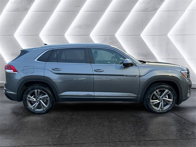 2024 Volkswagen Atlas Cross Sport 2.0T SEL R-Line