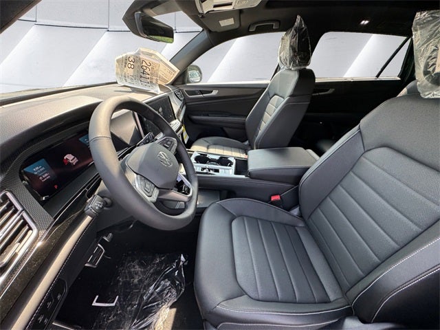 2024 Volkswagen Atlas Cross Sport 2.0T SEL R-Line