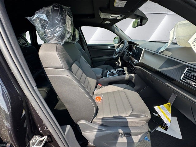 2024 Volkswagen Atlas Cross Sport 2.0T SEL R-Line