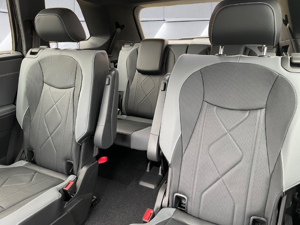 2027 Volkswagen Atlas SEL