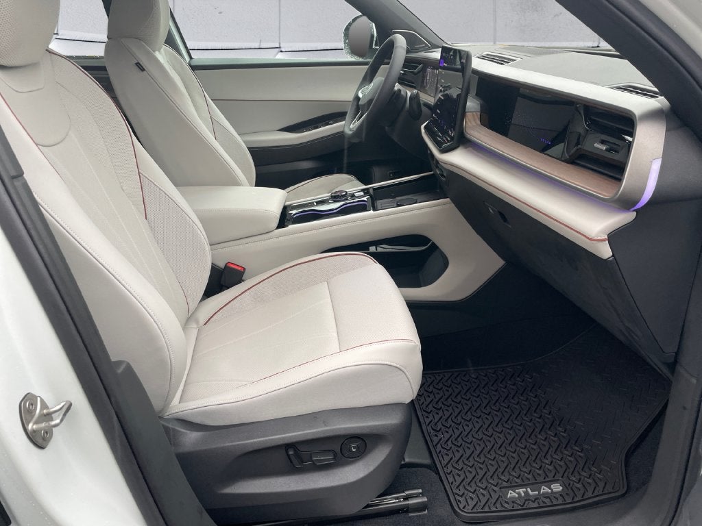 2027 Volkswagen Atlas SEL Premium R-Line