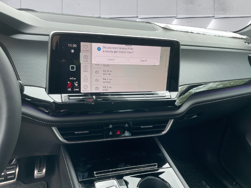 2026 Volkswagen Atlas Cross Sport SEL Premium R-Line