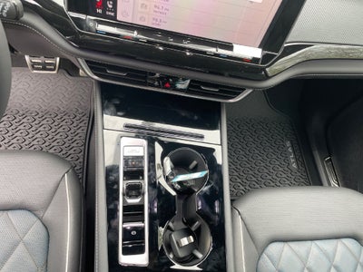 2026 Volkswagen Atlas Cross Sport SEL Premium R-Line