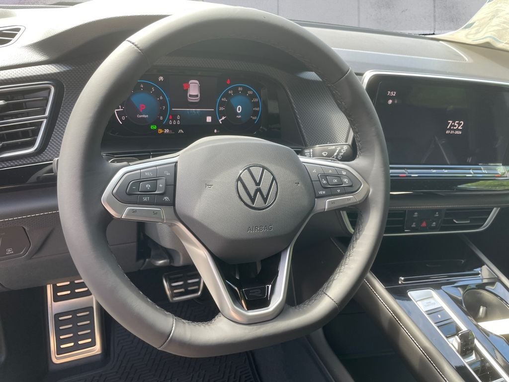 2026 Volkswagen Atlas Cross Sport 2.0T SEL Premium R-Line