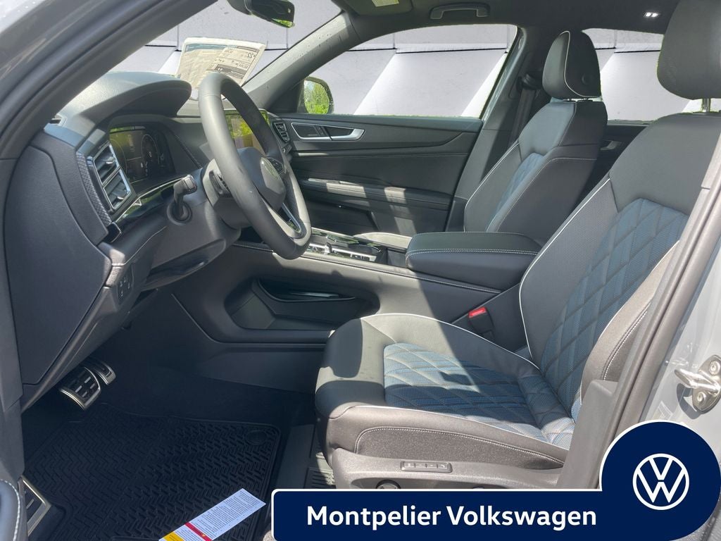 2026 Volkswagen Atlas Cross Sport 2.0T SEL Premium R-Line
