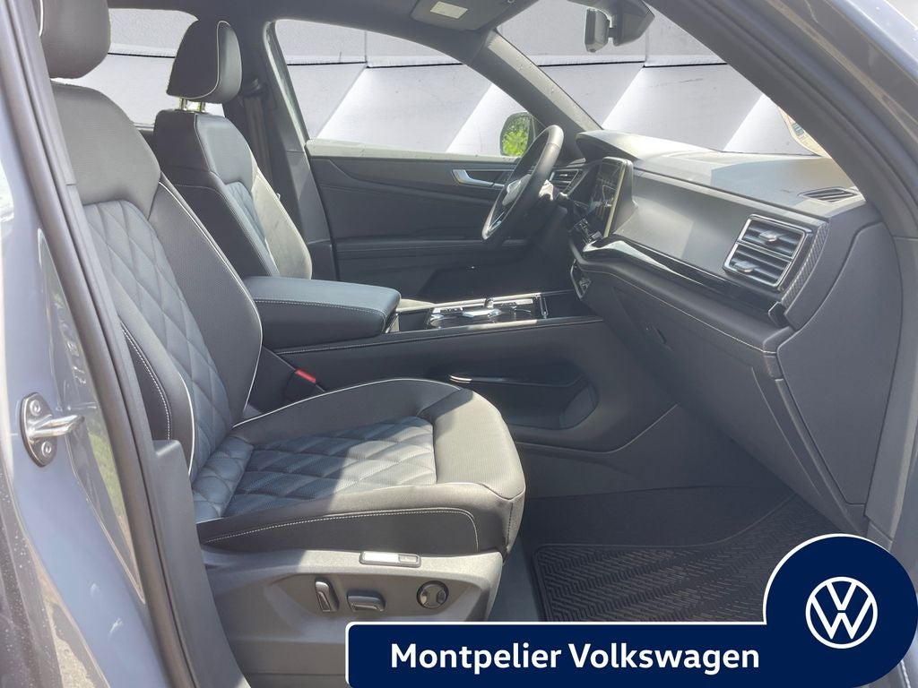 2026 Volkswagen Atlas Cross Sport 2.0T SEL Premium R-Line