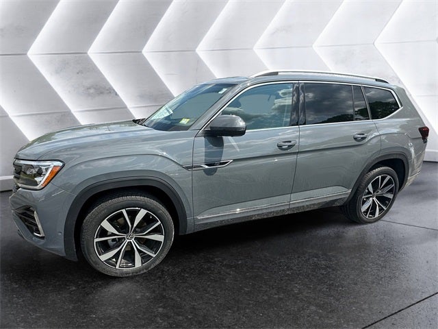 2025 Volkswagen Atlas 2.0T SEL Premium R-Line