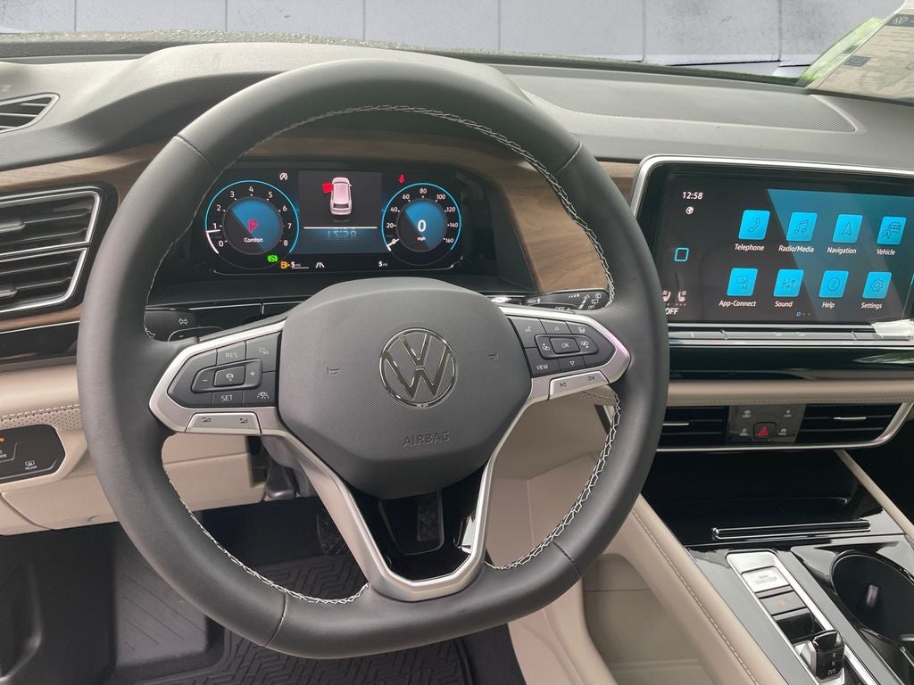 2026 Volkswagen Atlas 2.0T SE w/Technology
