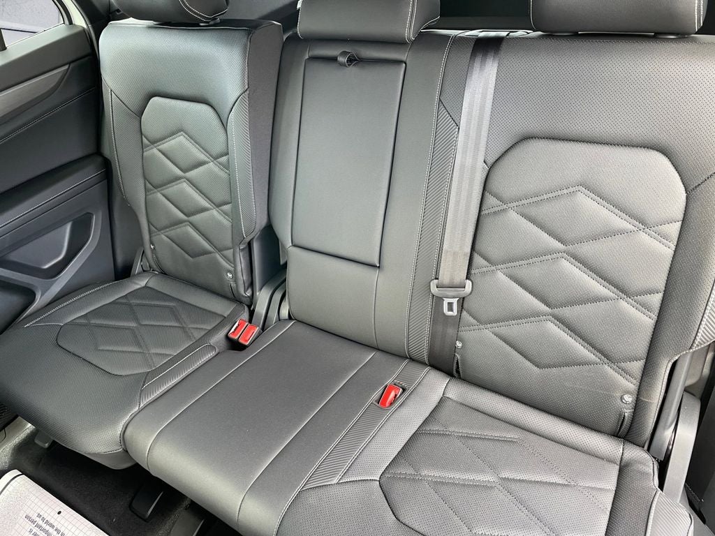 2026 Volkswagen Atlas Cross Sport 2.0T SE