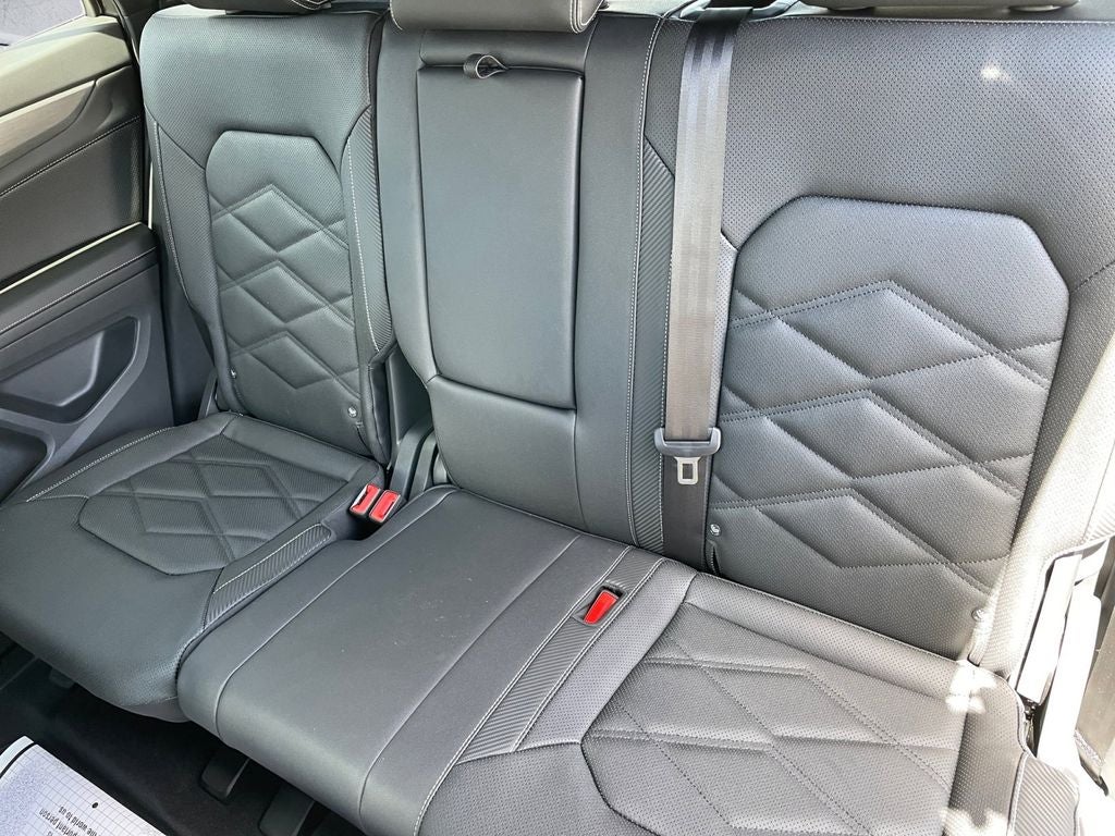 2026 Volkswagen Atlas Cross Sport 2.0T SE