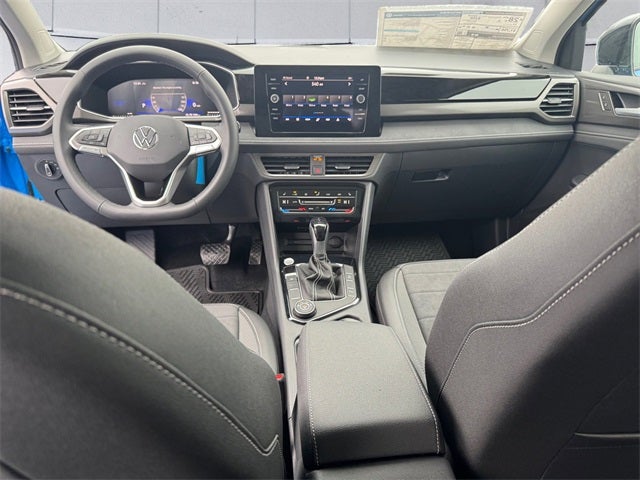 2026 Volkswagen Taos 1.5T SE Black