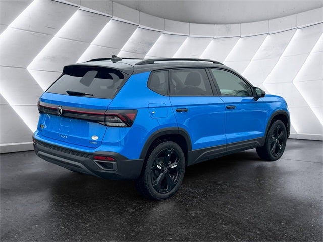 2026 Volkswagen Taos 1.5T SE Black