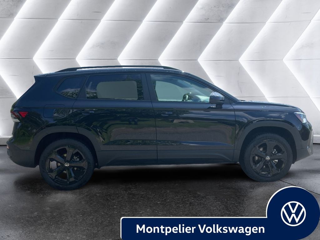 2026 Volkswagen Taos 1.5T SE Black