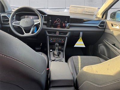 2026 Volkswagen Taos 1.5T SE Black