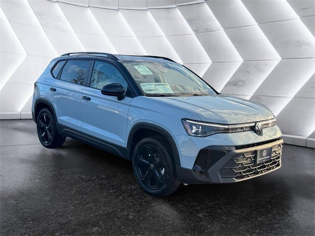 2026 Volkswagen Taos 1.5T SE Black