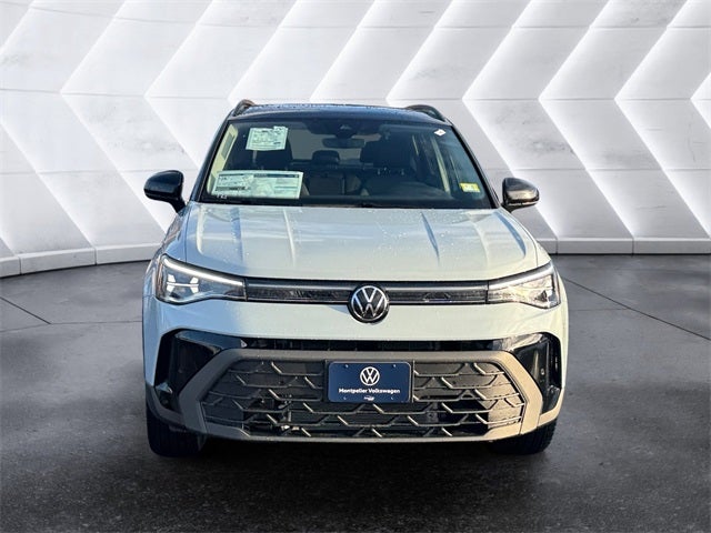 2026 Volkswagen Taos 1.5T SE Black