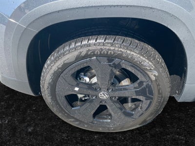 2026 Volkswagen Taos 1.5T SEL