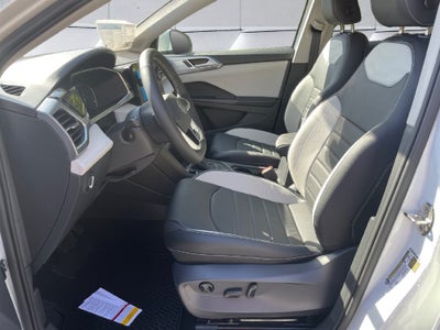 2027 Volkswagen Taos 1.5T SEL
