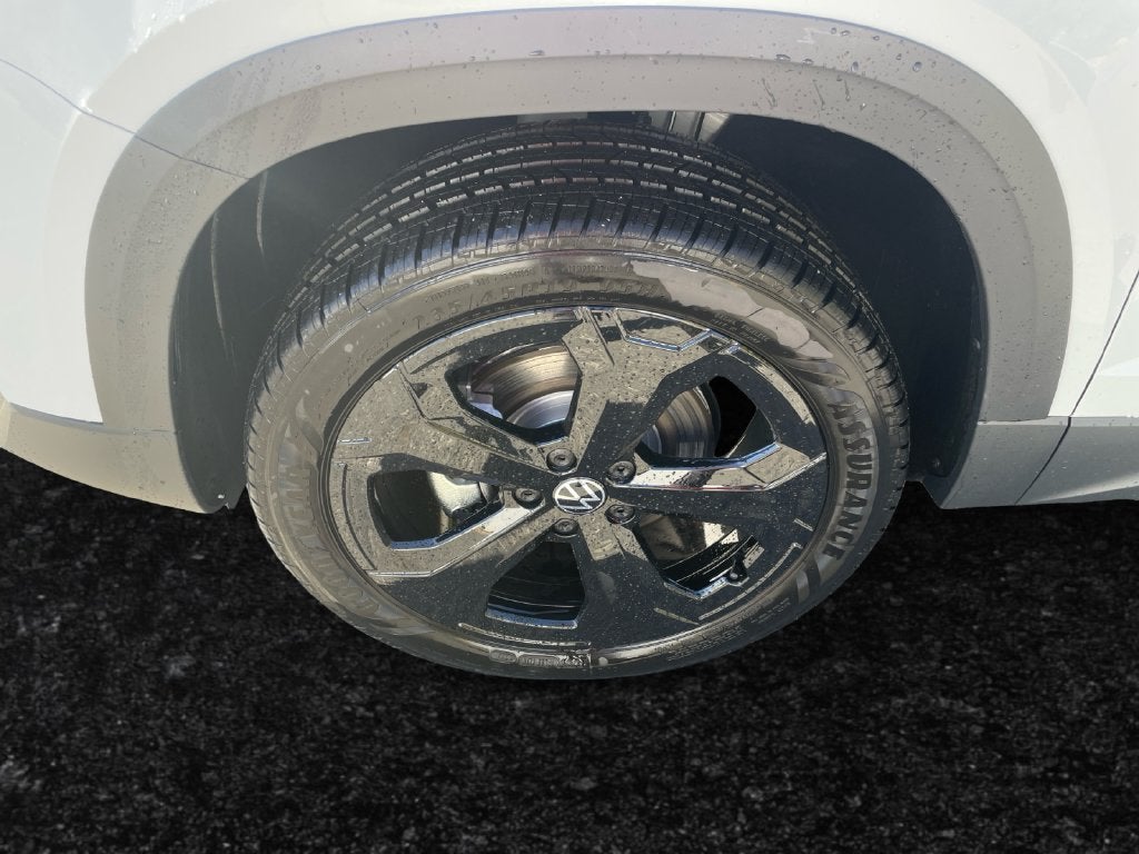 2027 Volkswagen Taos 1.5T SEL