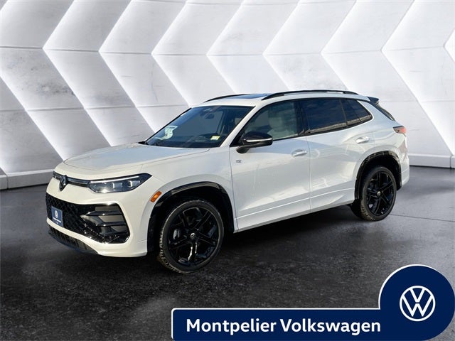 2026 Volkswagen Tiguan 2.0T SE R-Line Black