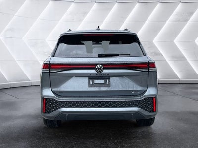 2026 Volkswagen Tiguan 2.0T SE R-Line Black