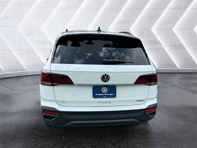 2024 Volkswagen Taos 1.5T SE