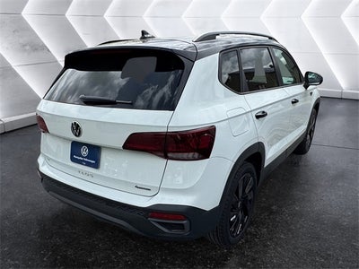 2024 Volkswagen Taos 1.5T SE