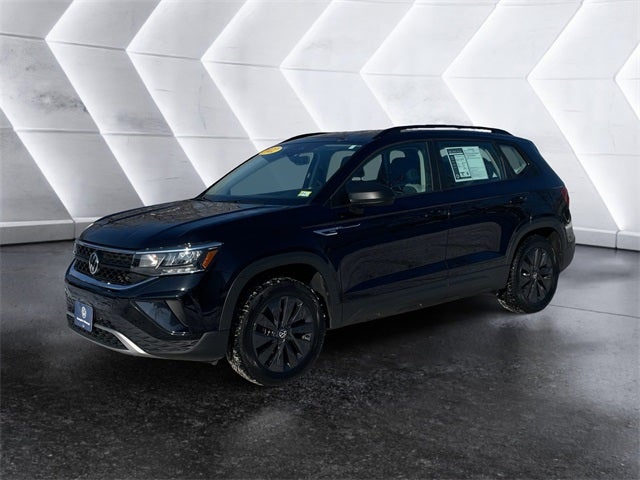 Used 2022 Volkswagen Taos S with VIN 3VVMX7B27NM051957 for sale in Barre, VT