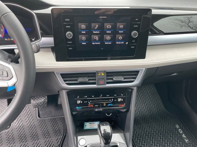 2026 Volkswagen Taos 1.5T SE