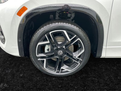 2026 Volkswagen Tiguan 2.0T SEL R-Line Turbo