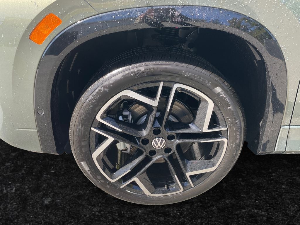 2026 Volkswagen Tiguan SEL R-Line Turbo